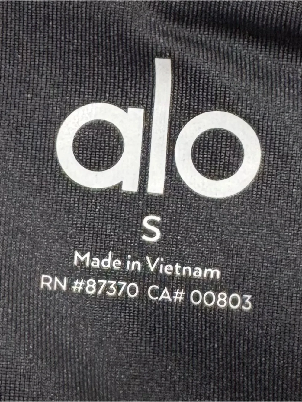 ALO Yoga Blissful Henley Bra Top in Black - S